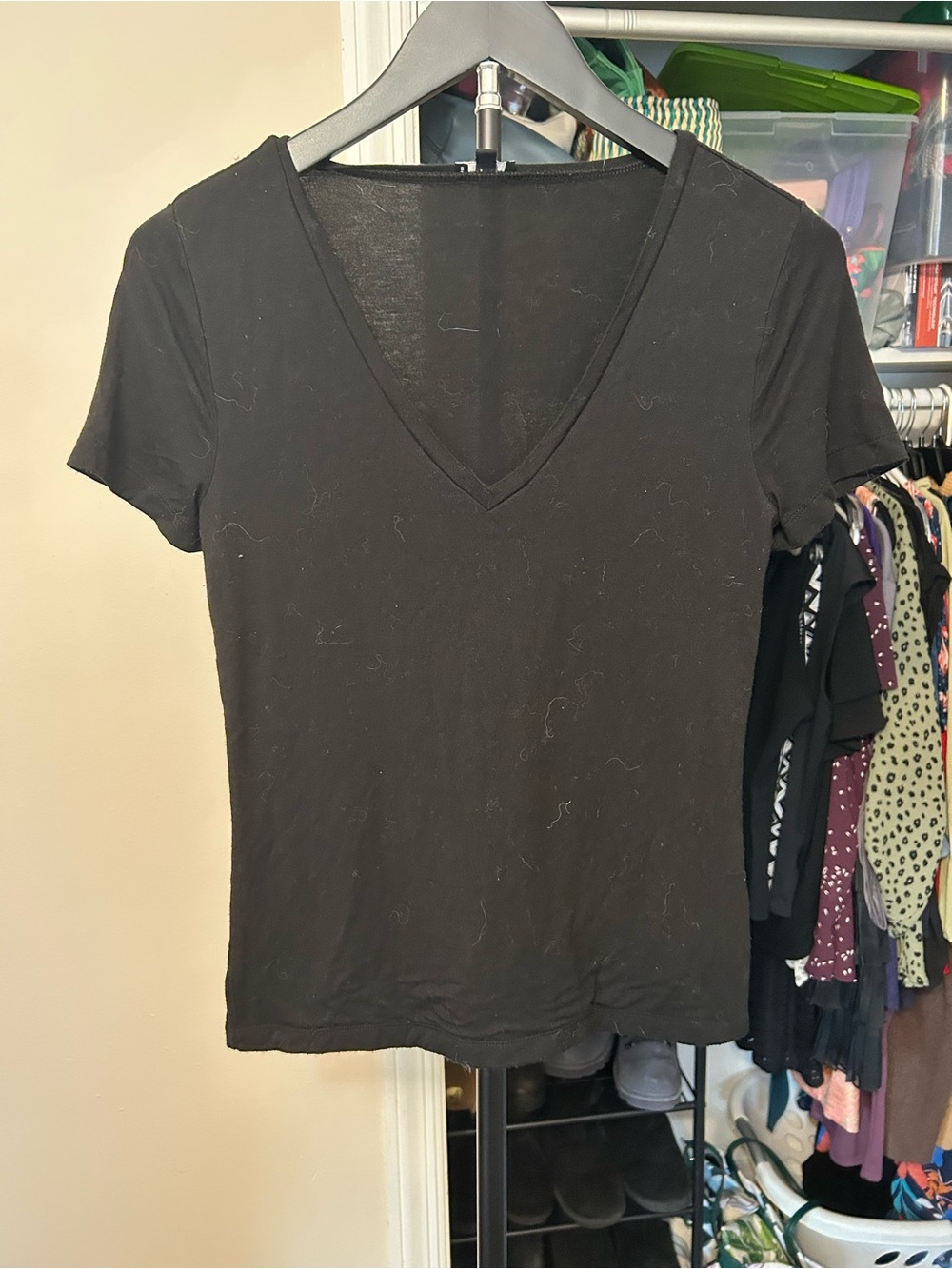 Express Black V-Neck Short Sleeve Tee